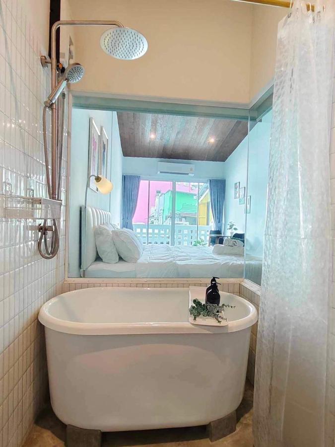 Mr Black & Ms White -Self Check In Accommodation Bangkok Exteriör bild